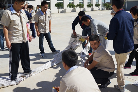 烟台华顺油气润滑运动项目游戏之车轮滚滚